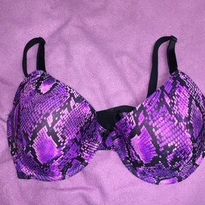 💋 Purple “Snakeskin” Style Bra
